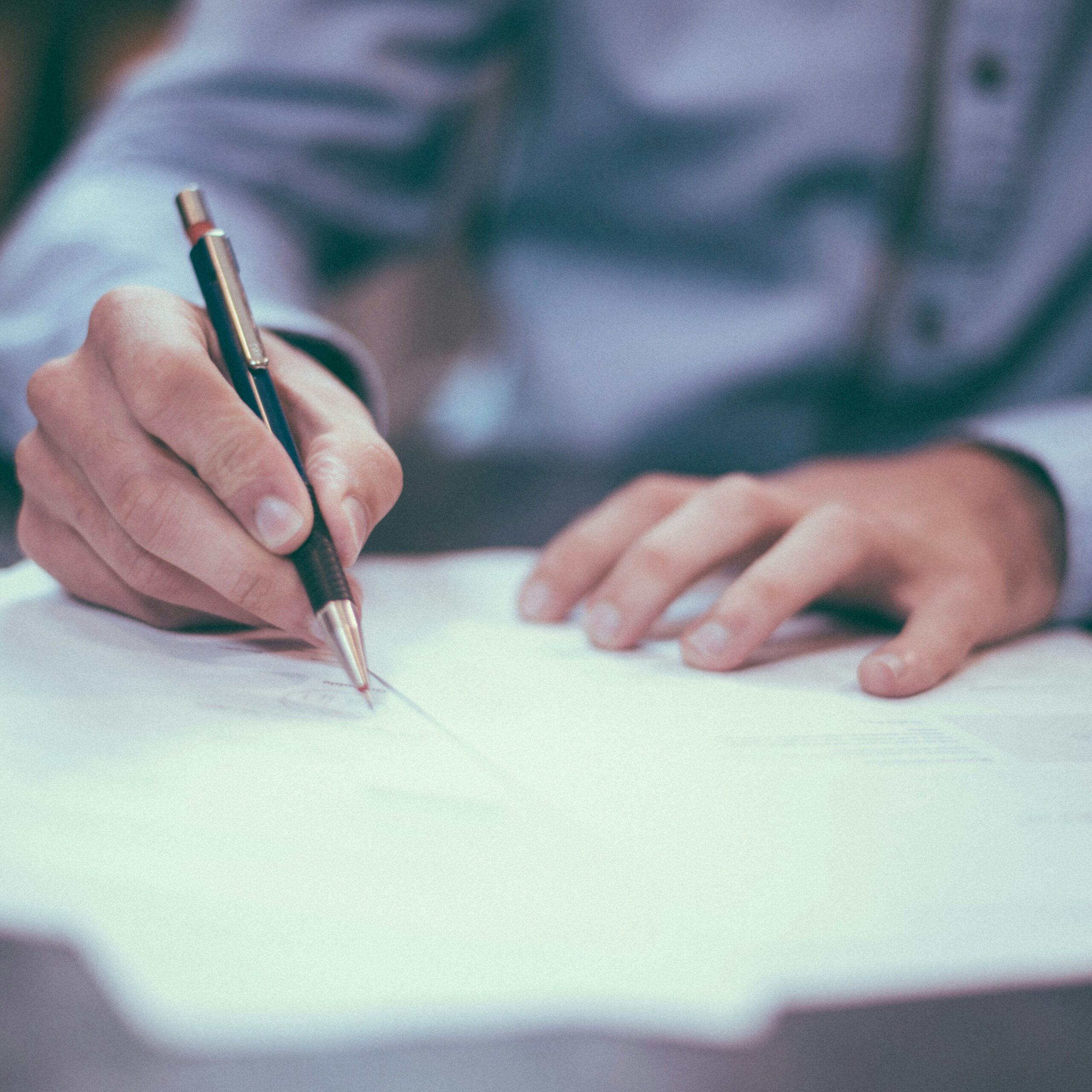 scott-graham-OQMZwNd3ThU-unsplash